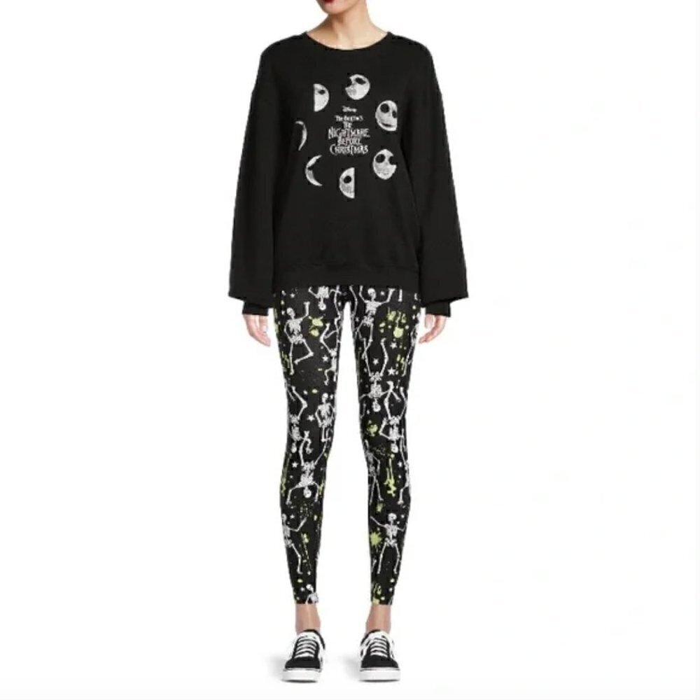 Disney Sweatshirt Junior L Nightmare Before Christmas Jack Moon Phases Halloween